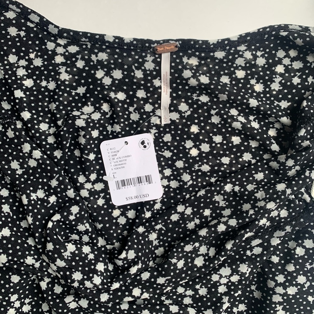 Free People Black Floral Women's Top - NWT Size L - Picture 8 of 8
